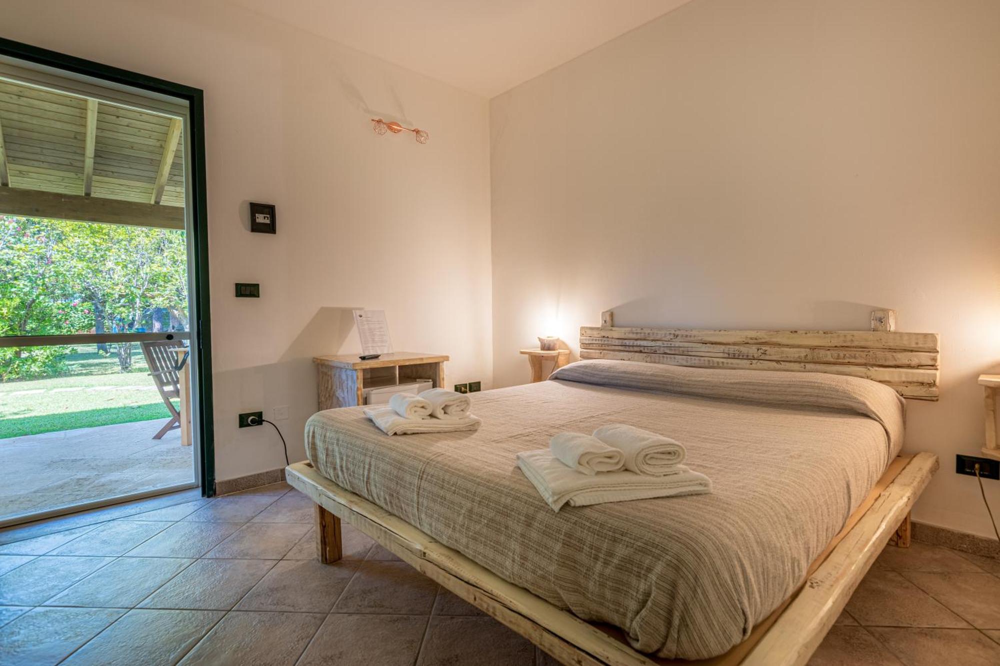 Bio Agriturismo Salos Алимини Экстерьер фото
